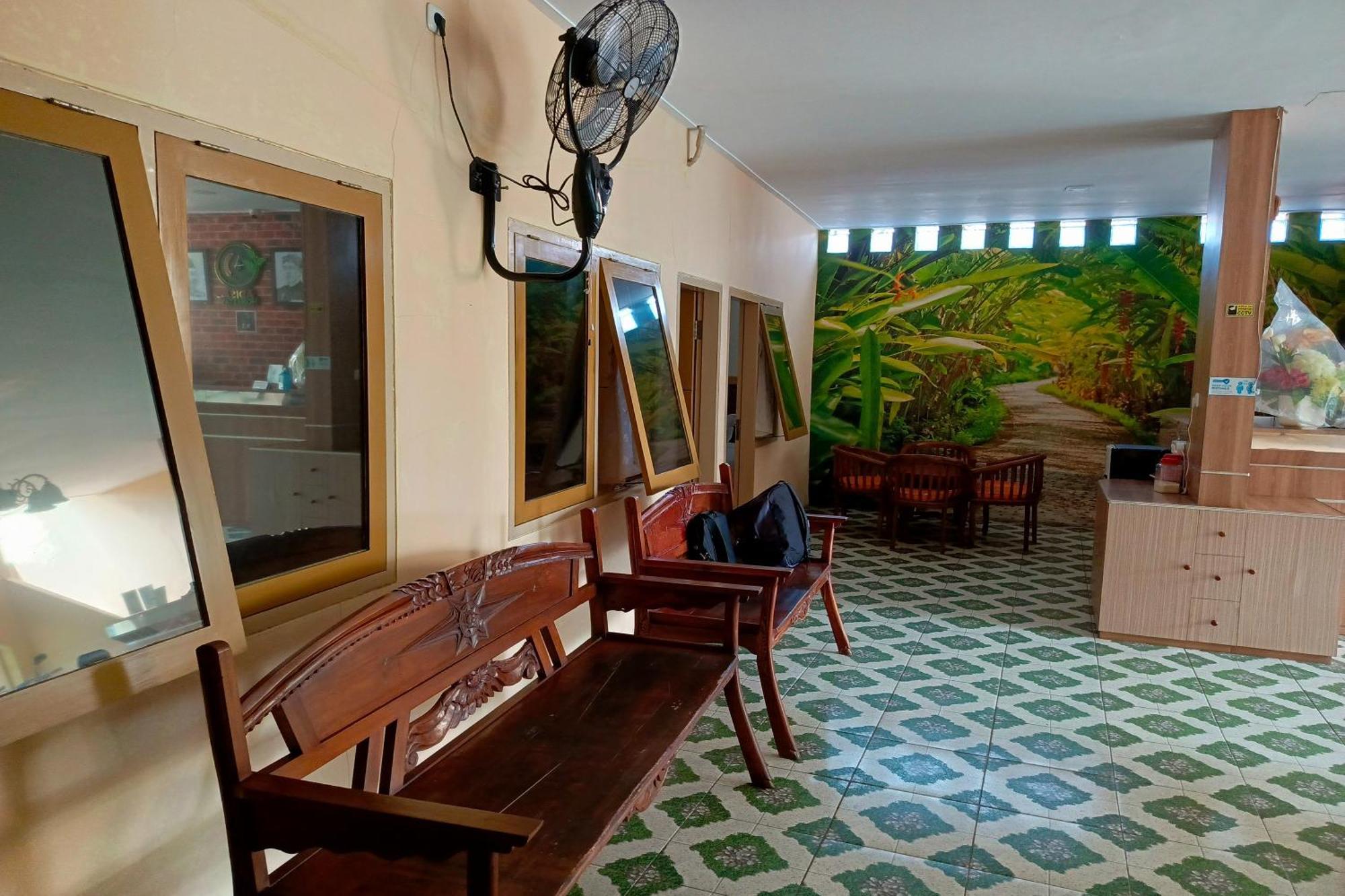 Adisa Homestay Μαλάνγκ Εξωτερικό φωτογραφία
